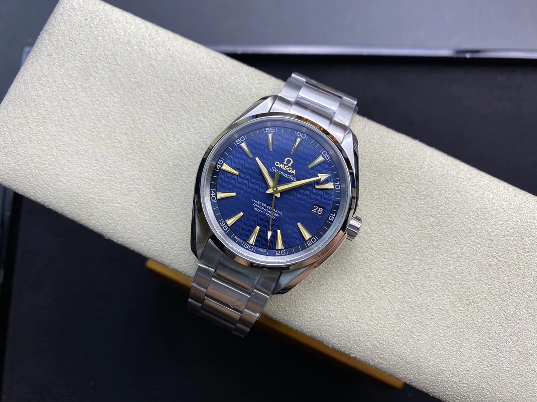 CBD Factory Omega Seamaster Aqua Terra 150M 41.5mm Blue Wave Dial 18K Yellow Gold Hands Stainless Steel Bracelet (231.10.42.21.03.006) 1:1 Super Clone – DD8500 Movement WeatherProof 234